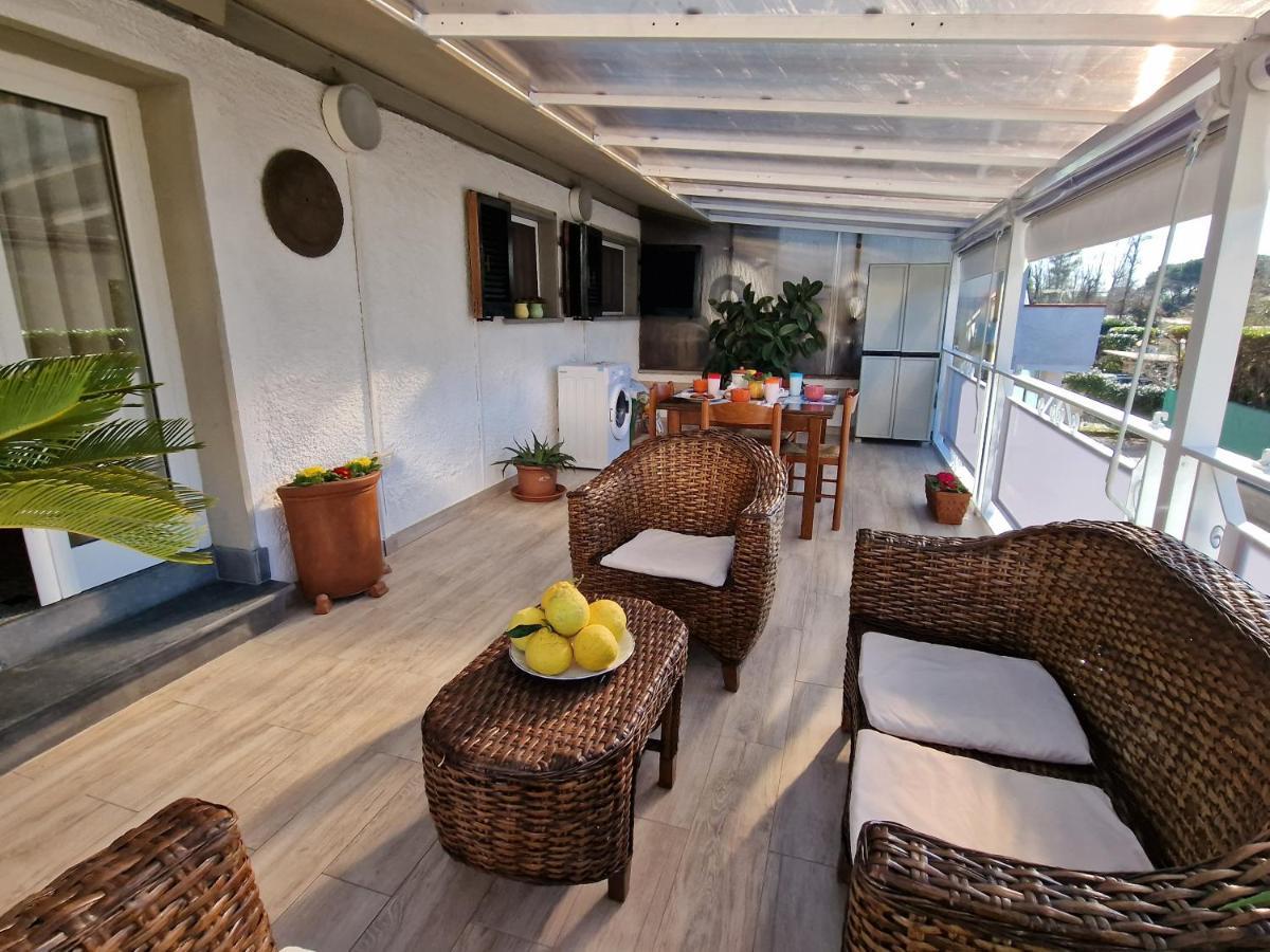 Tra Forte Dei Marmi E Marina Di Massa - Il Melograno Buitenkant foto